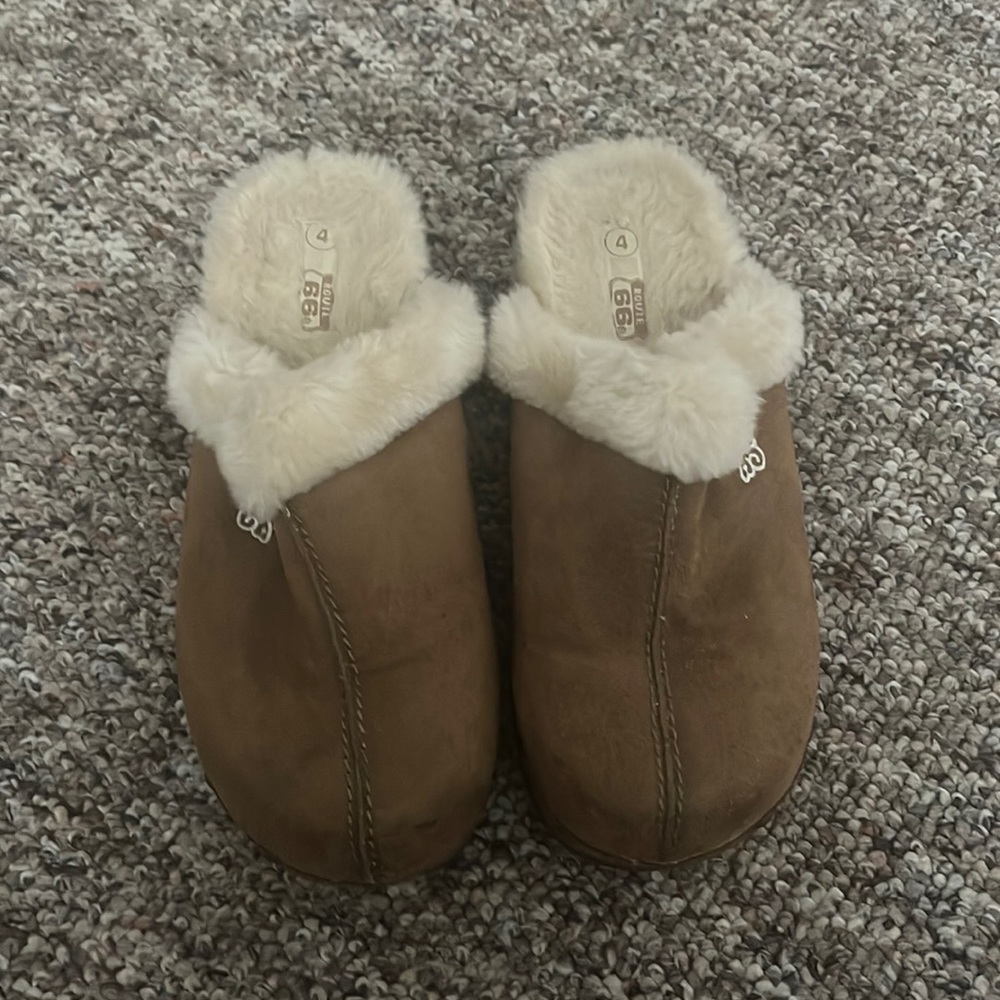 Brown Fuzzy Clogs